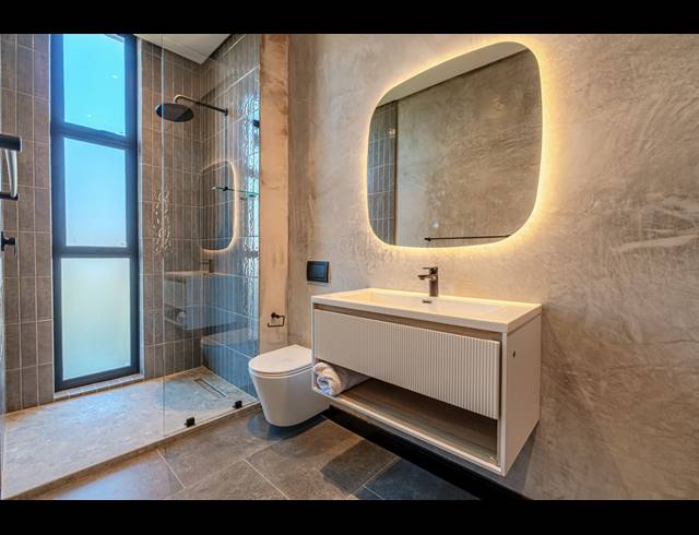 4 BEDROOM FREEHOLD FOR SALE IN SEATON ESTATE
